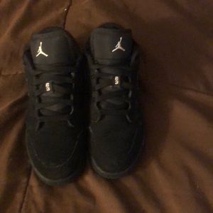 Jordan 1 Lows All Black Sorry No Box